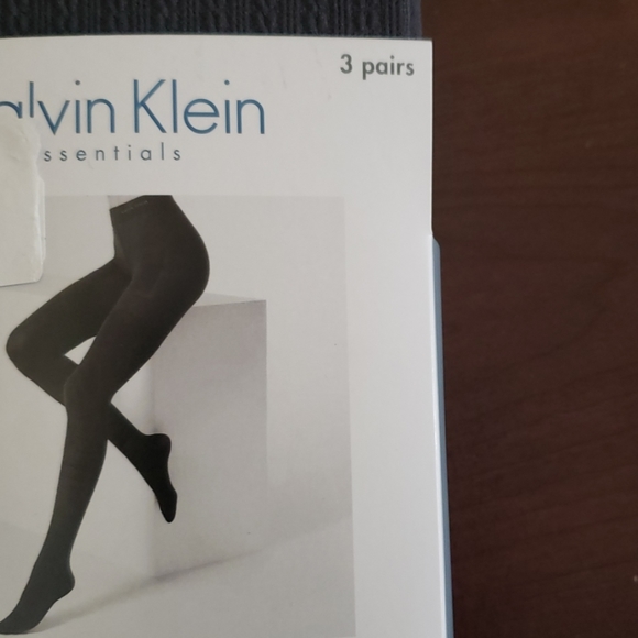 Calvin Klein Semi Opaque Mini Cable 3 Pack tights - Picture 4 of 4